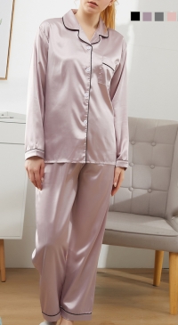 Satin pajamas (only pink)