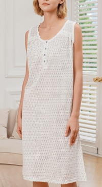 sleeveless nightshirt