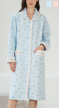 Lined buttoned dressing gown