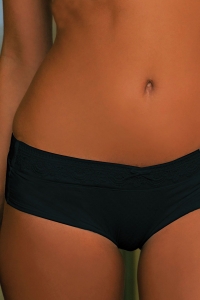 Boxer with lace and black embroidery