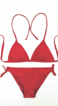Red 2-piece swimsuit