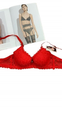 Red push up bra cup B