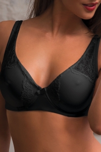 Black bra to complete with matching boxer shorts or thong