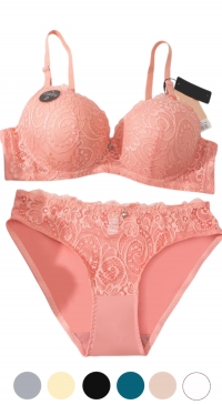 Lace bra, D cup, with matching panties
