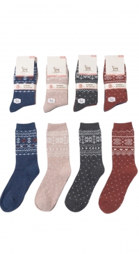 Wool socks in autumn-winter colors with Jacquard patterns (sizes 35–40)